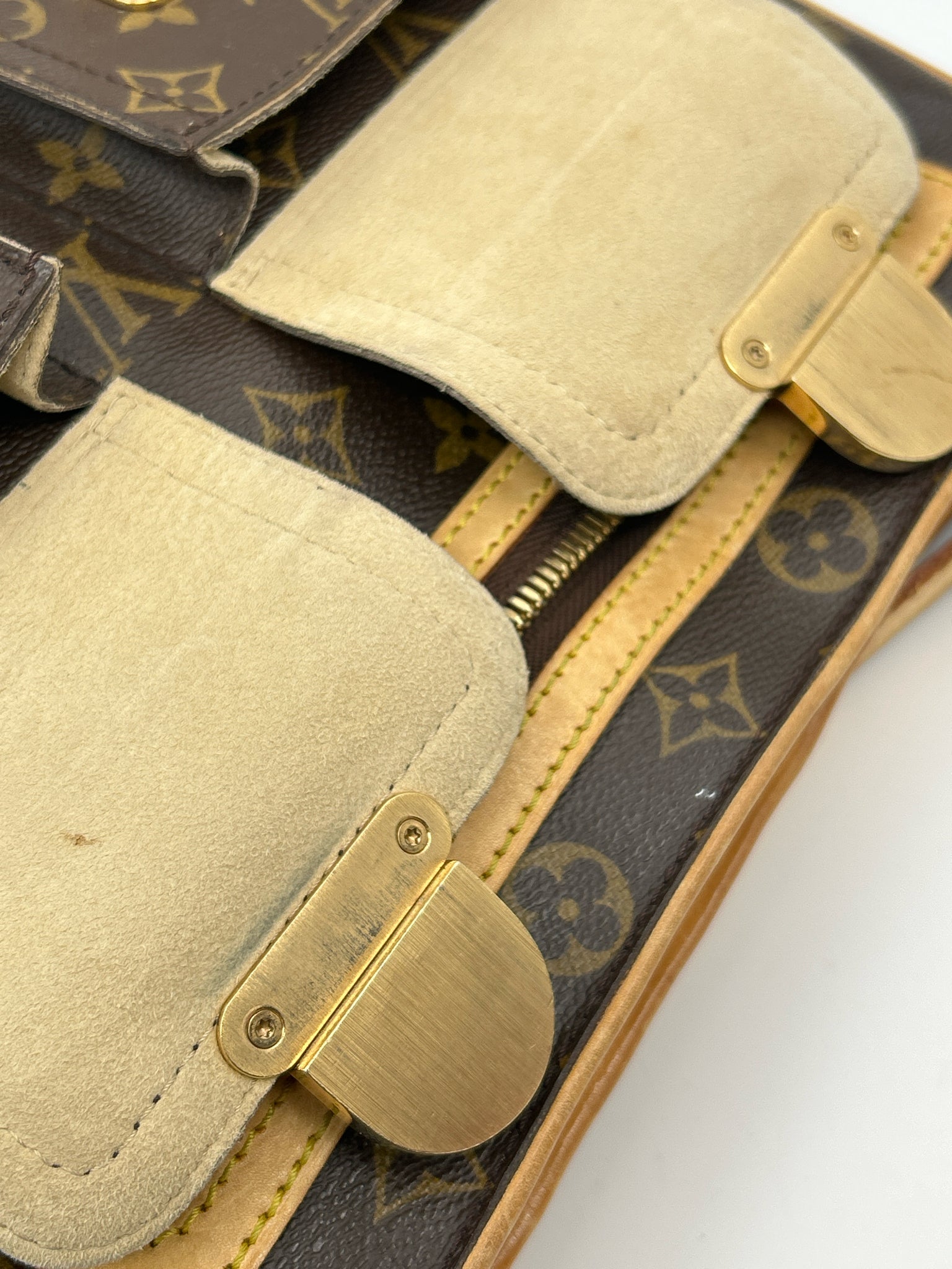 LOUIS VUITTON BROWN MONOGRAM Women Purse