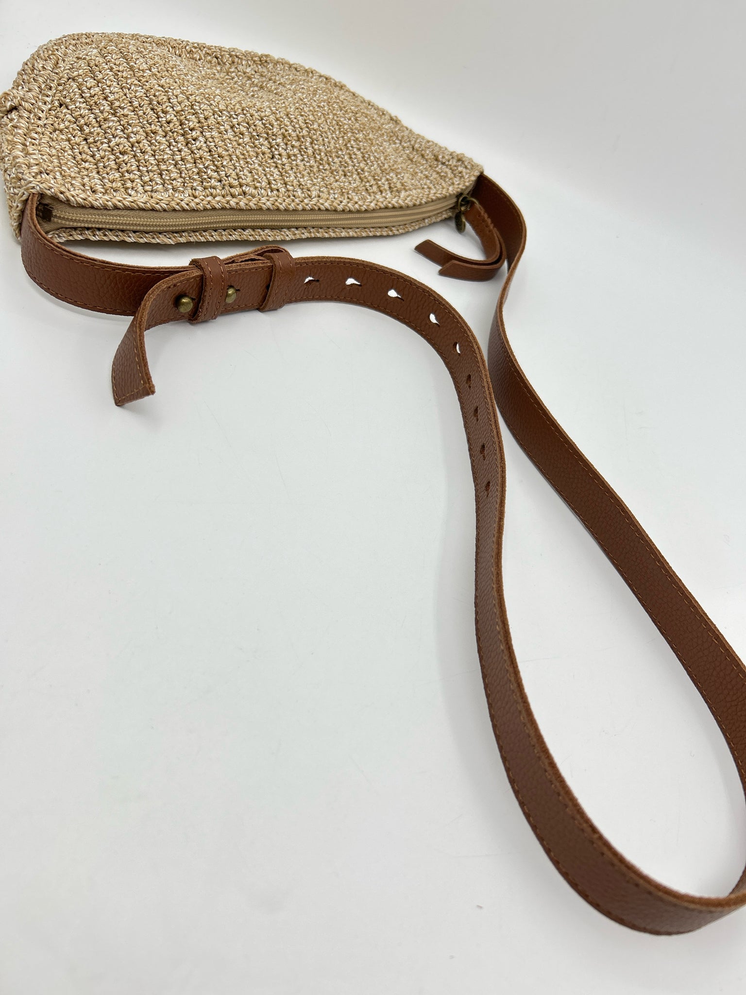 THE SAK Natural Women Purse