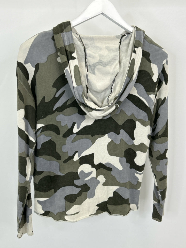 CHASER Women Size S Camo Pullover Sweater NWT