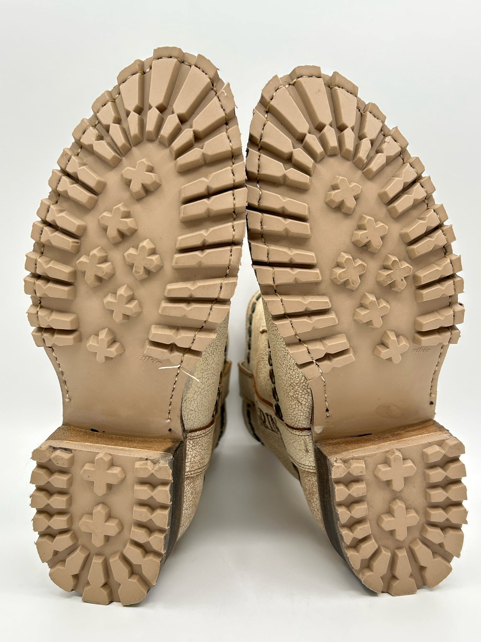 OLD GRINGO Size 7B CREAM AND BROWN Women Boots