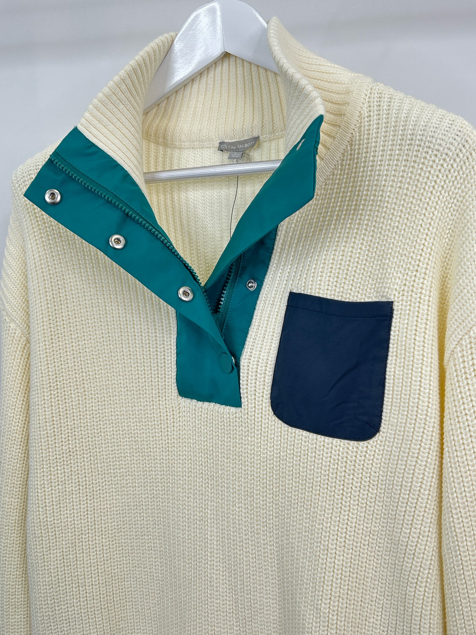 TALBOTS NWT Size L Cream Women Pullover