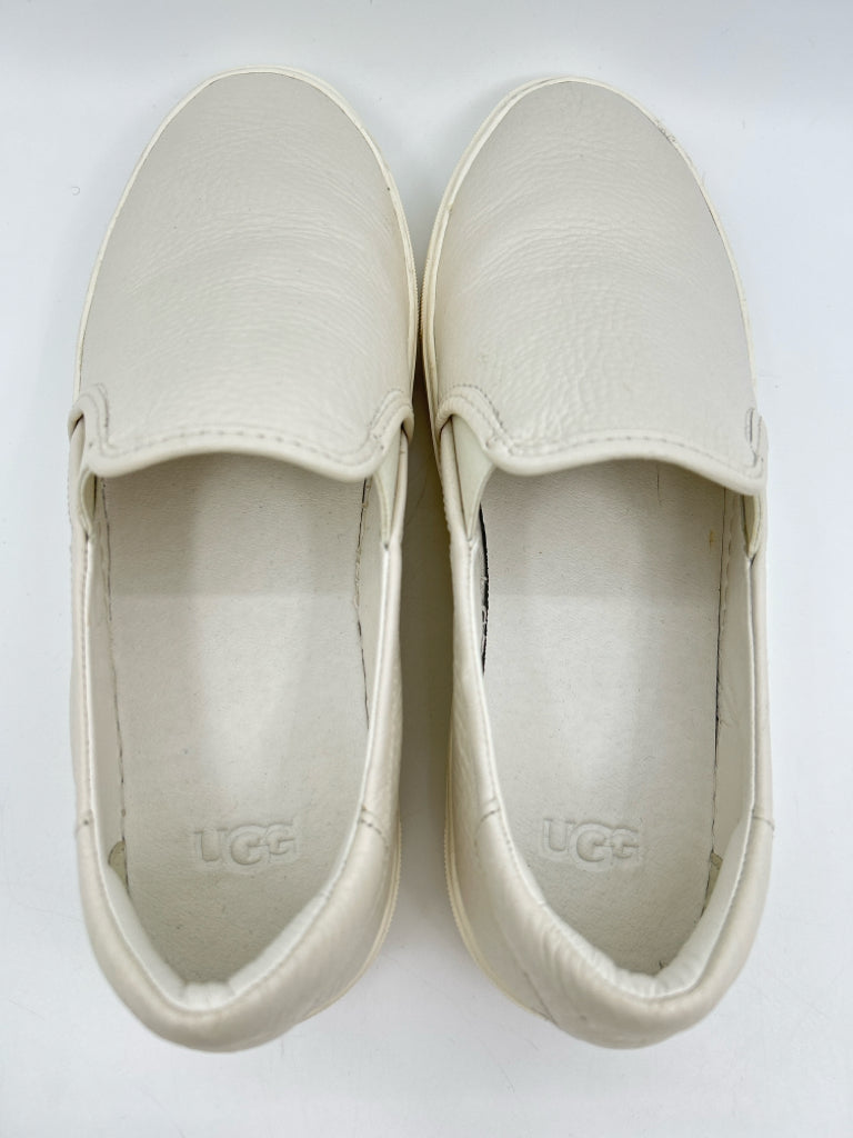 UGG Women Size 8 White Sneakers