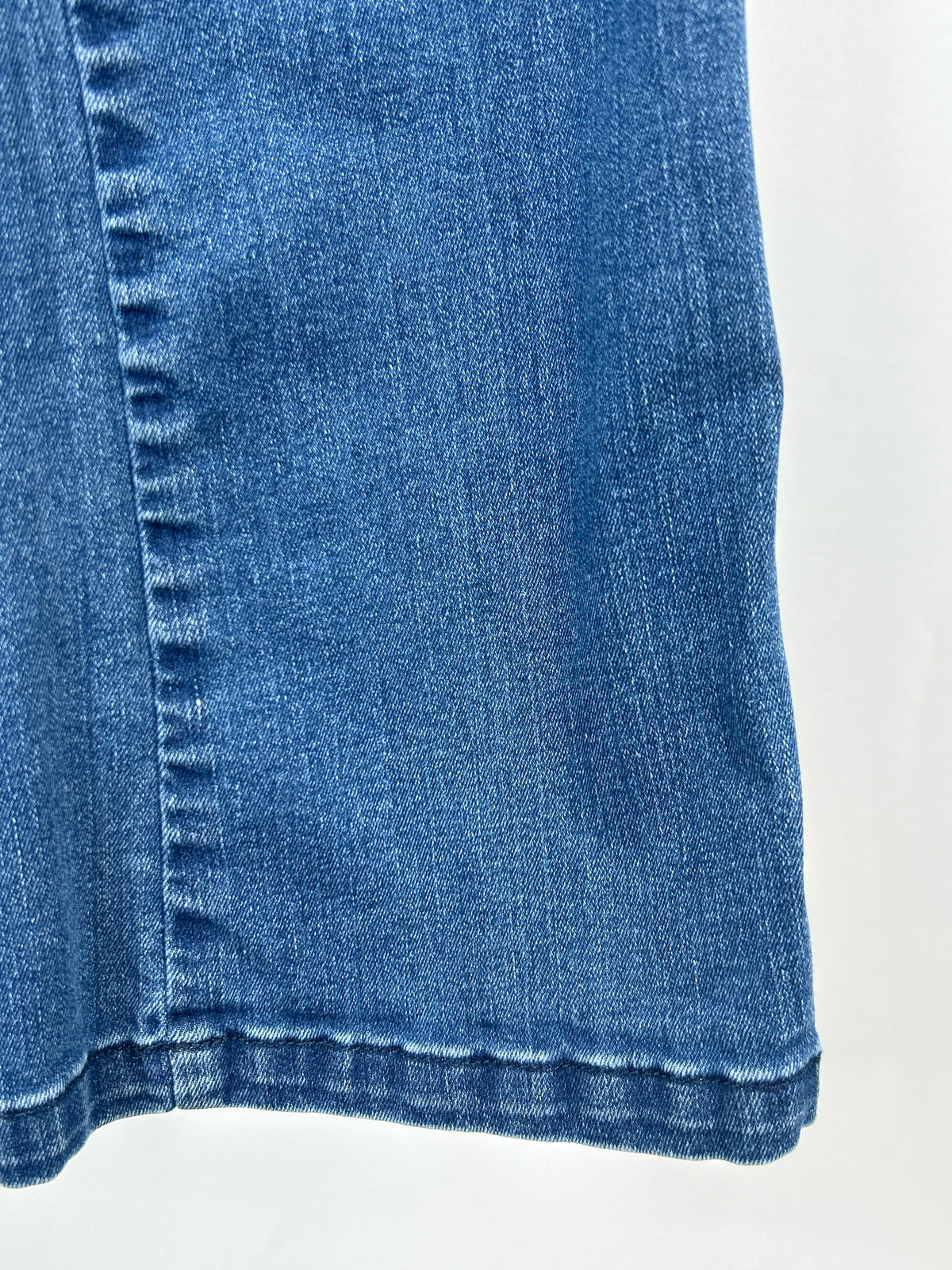 SPANX Size M BLUE DENIM Women jeans