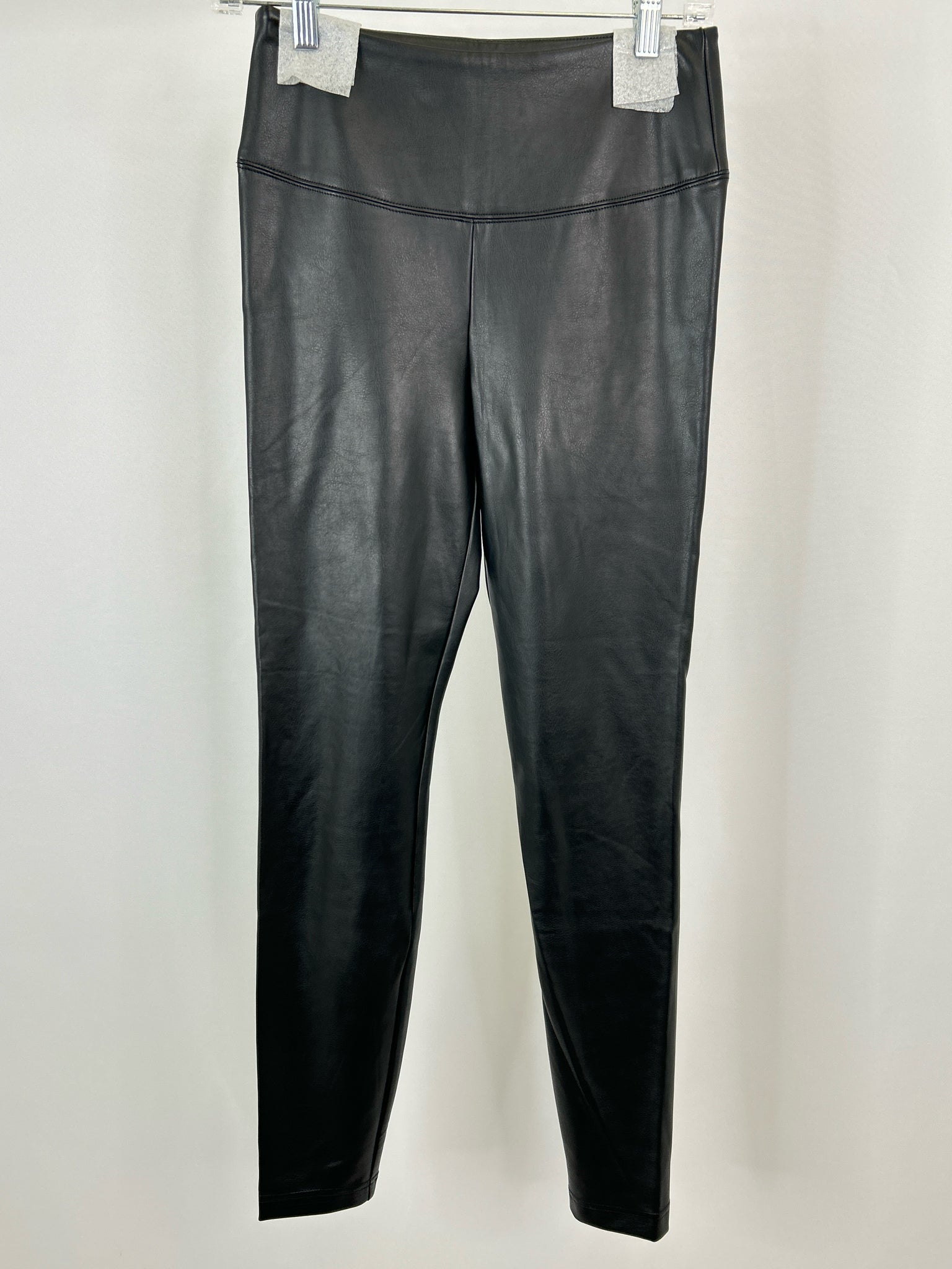 White House Black Market Size 6 Black Women Pants NWT