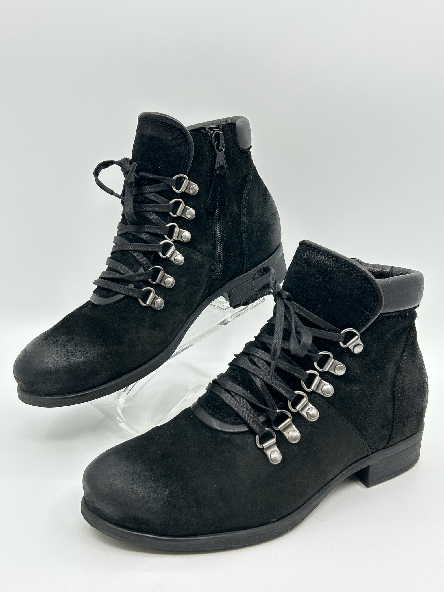 MIZ MOOZ EU Size 37W US Size 6.5/7 Black Women Booties