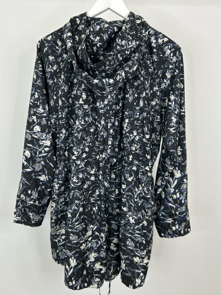 White House Black Market Women Size L BLACK AND BLUE Jacket