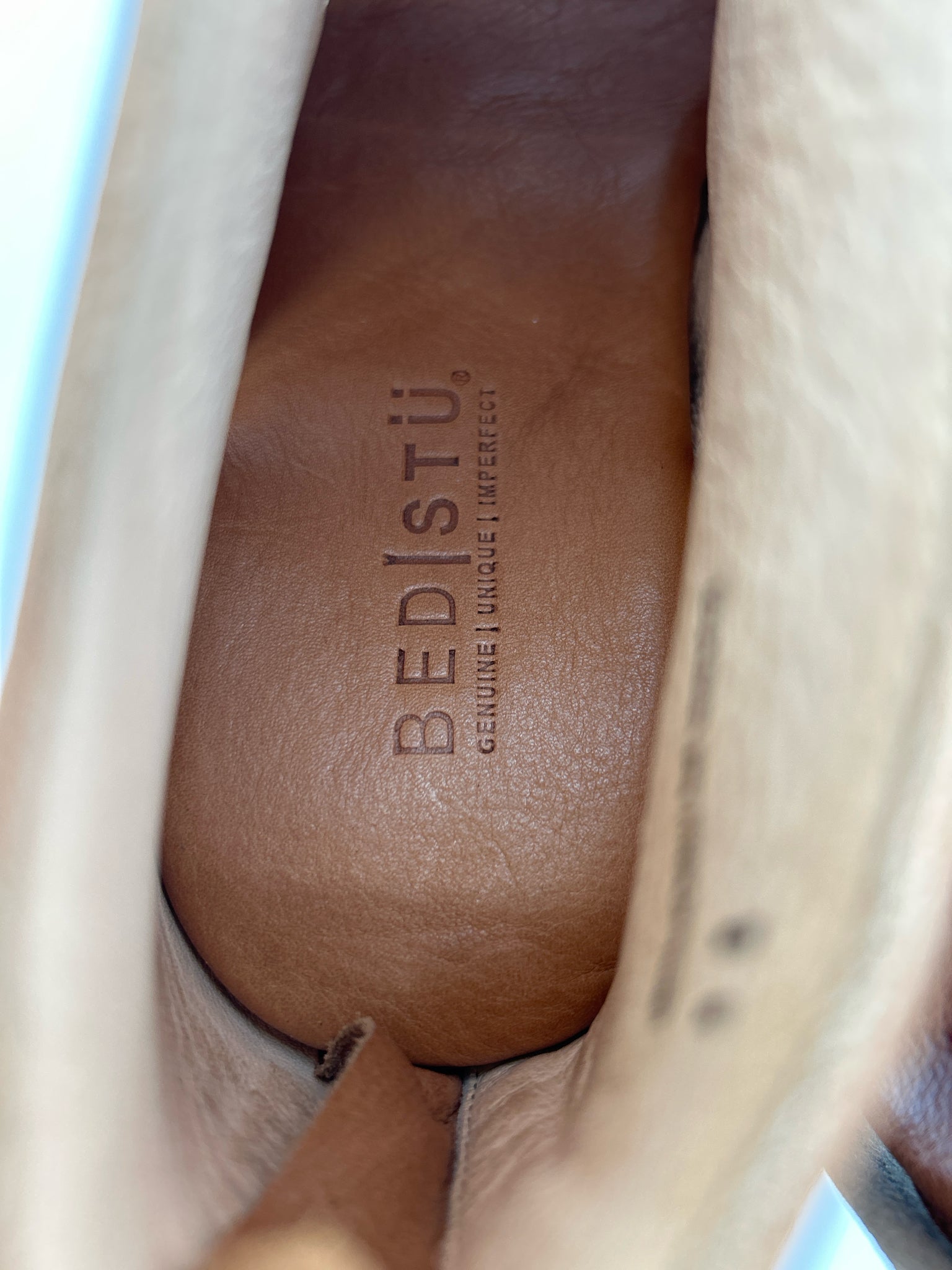 BED STU Size 11 COGNAC Women Sandal
