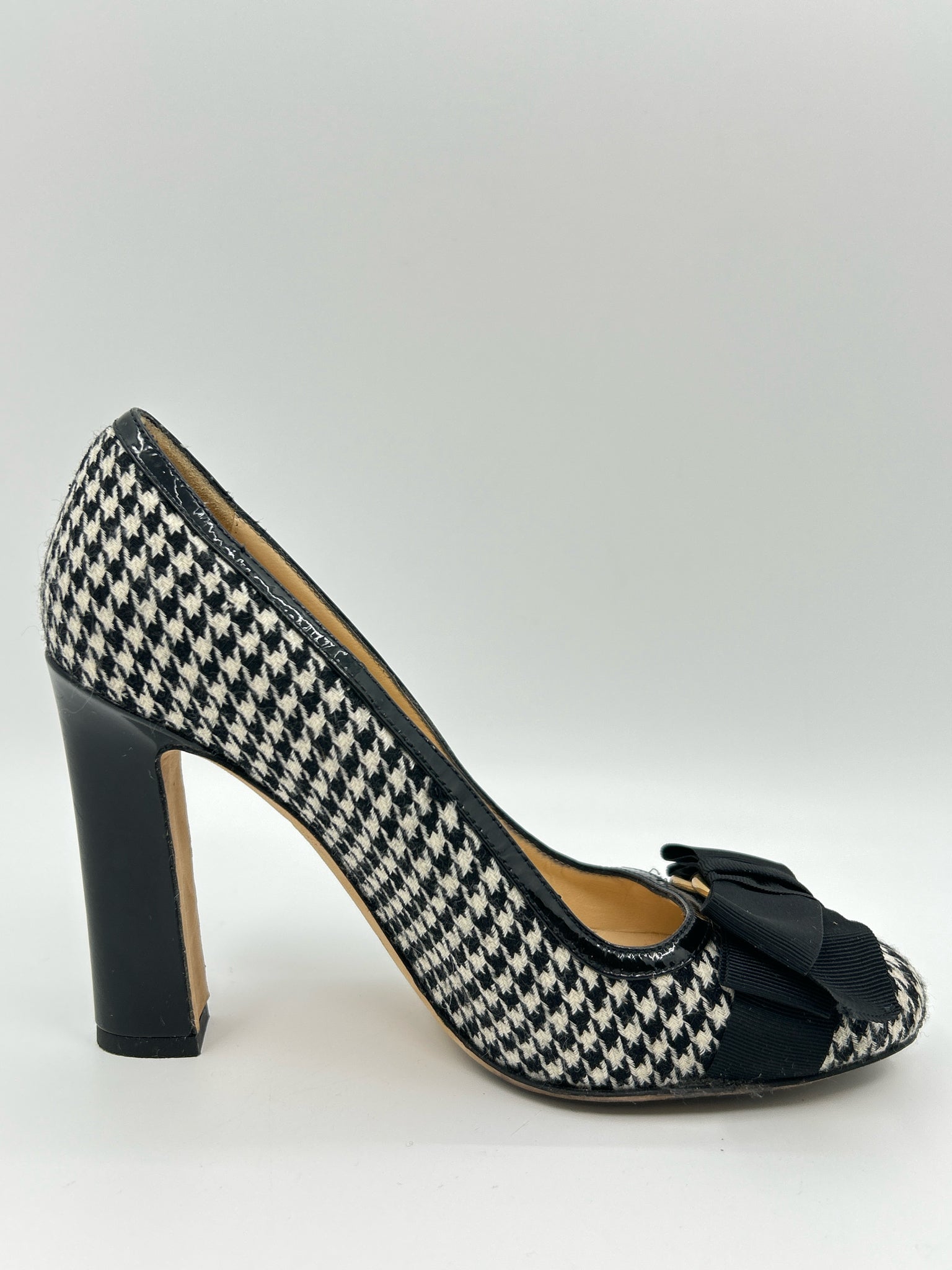 KATE SPADE Size 7B Black and White Women Pumps