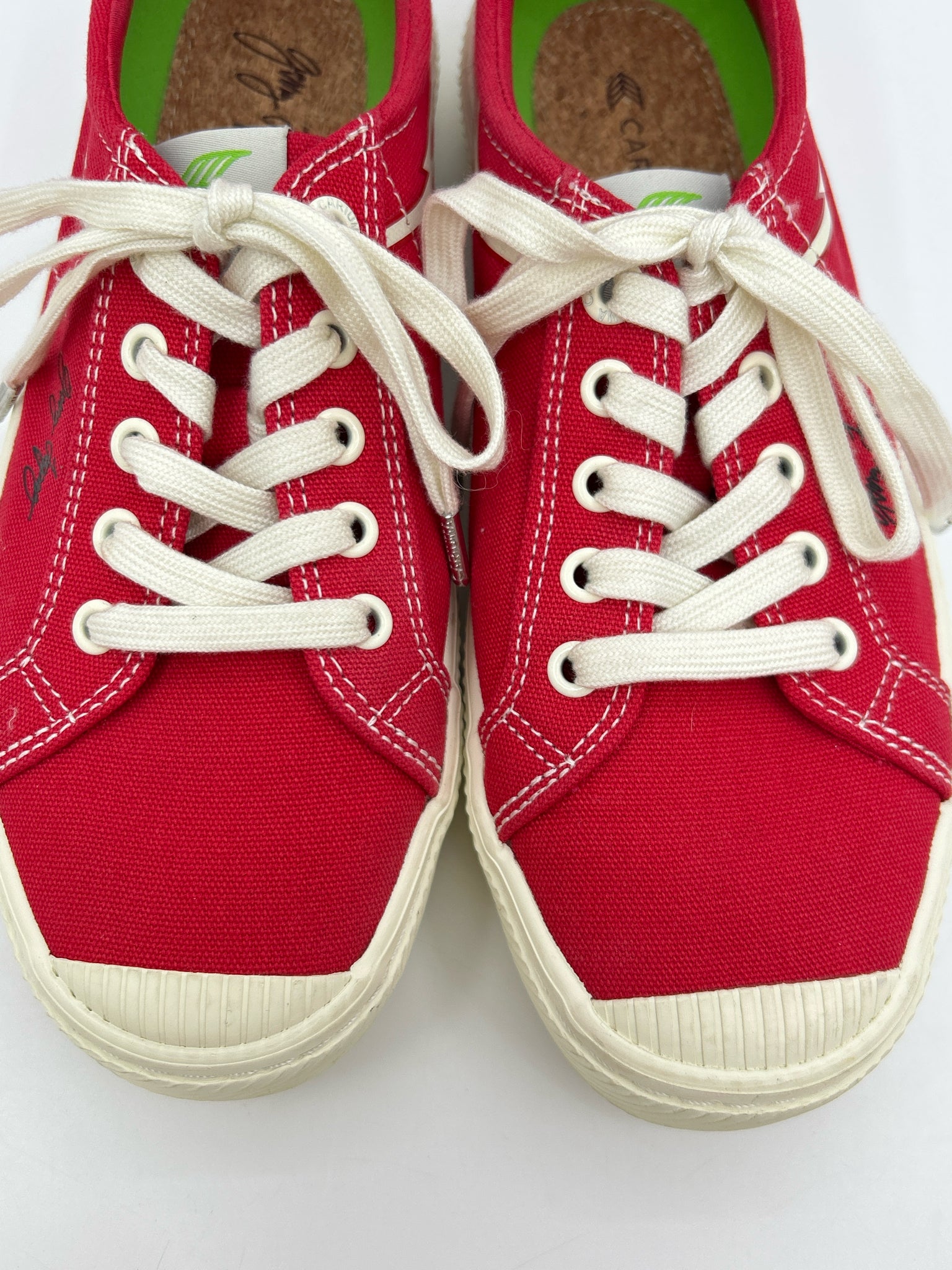CARIUMA Size 9 red and white Women Sneakers