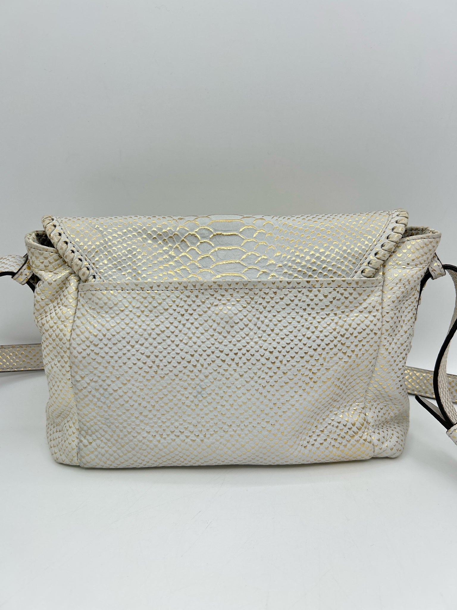 AIMEE KESTENBERG WHITE AND GOLD Women Purse
