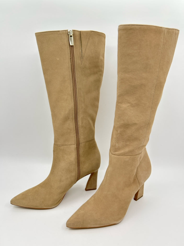 VINCE CAMUTO Women Size 8.5M Beige Boots