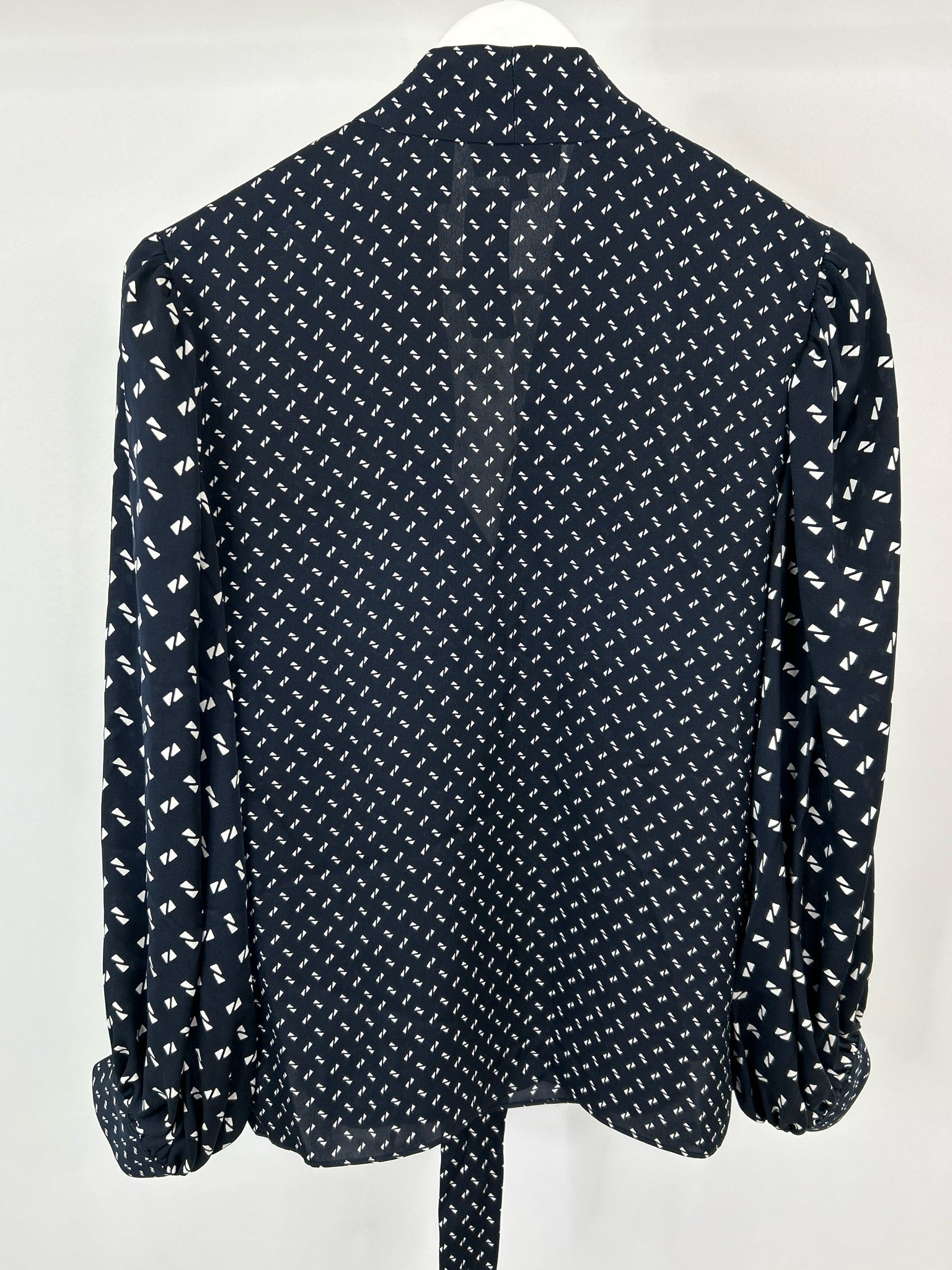 THEORY Size S Black Print Women Top