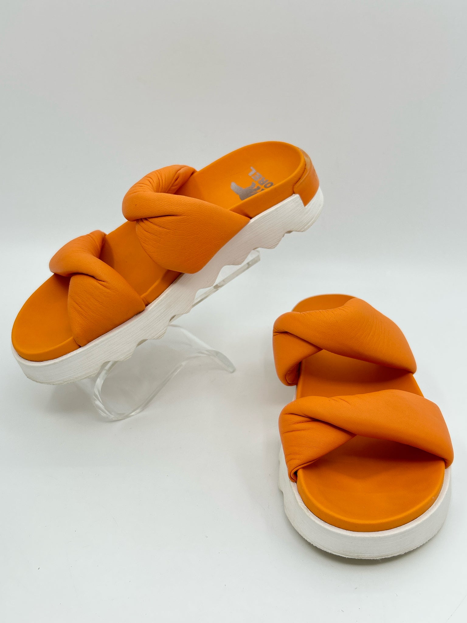 SOREL Size 6.5 Orange Women Sandal