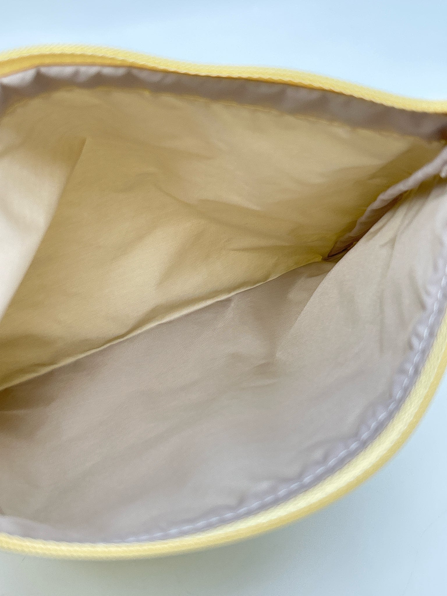 LESPORTSAC NWT Yellow Women Purse