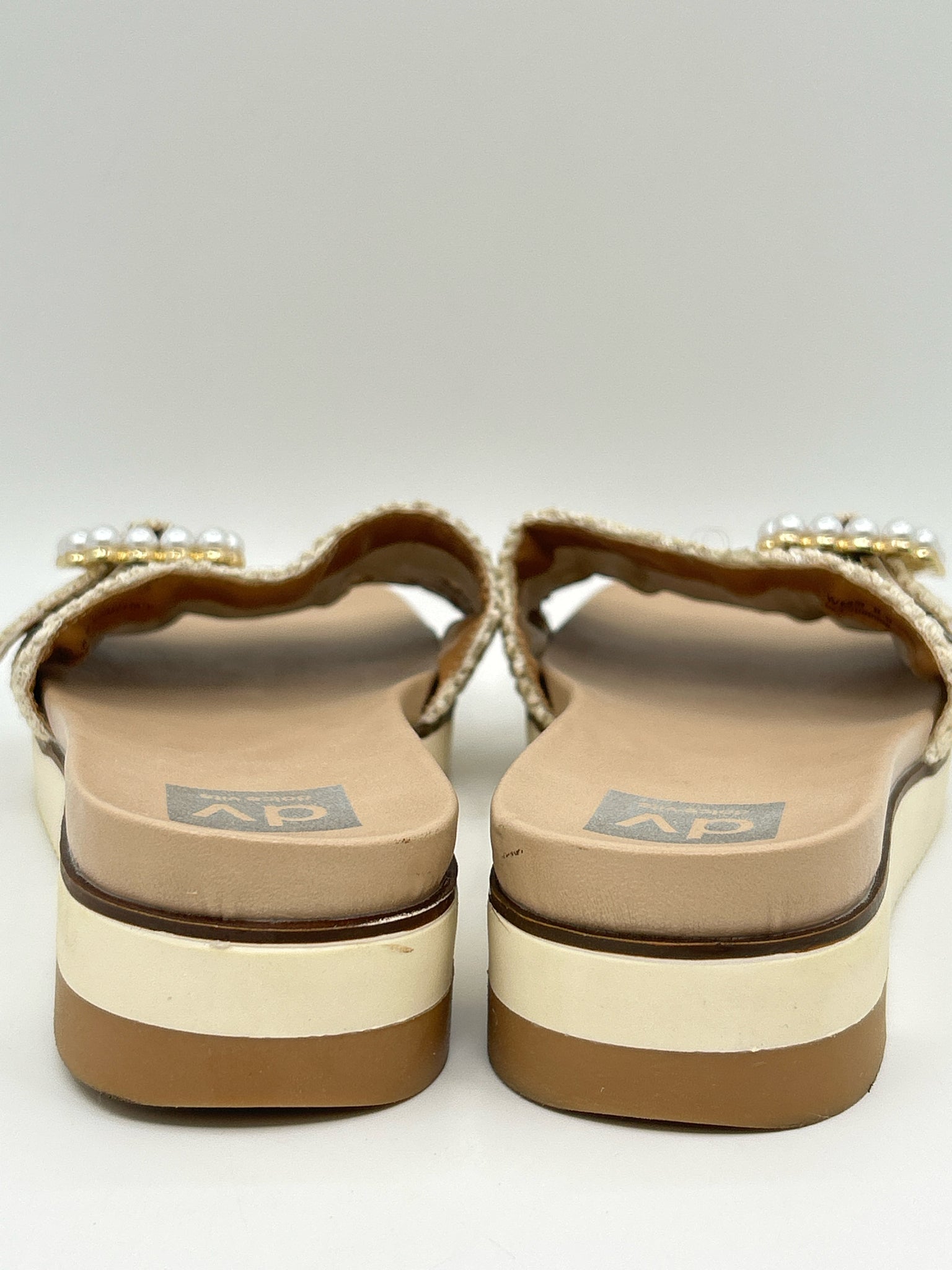 DOLCE VITA Size 8.5 Natural Women Sandal