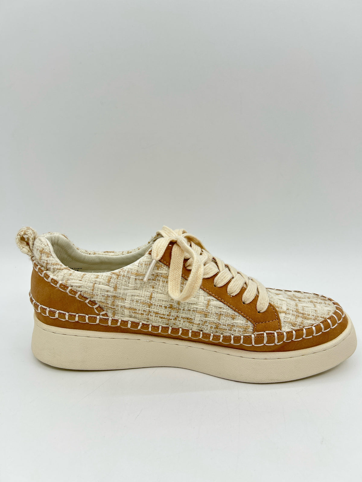 OASIS SOCIETY Size 8.5 Beige Women Sneakers