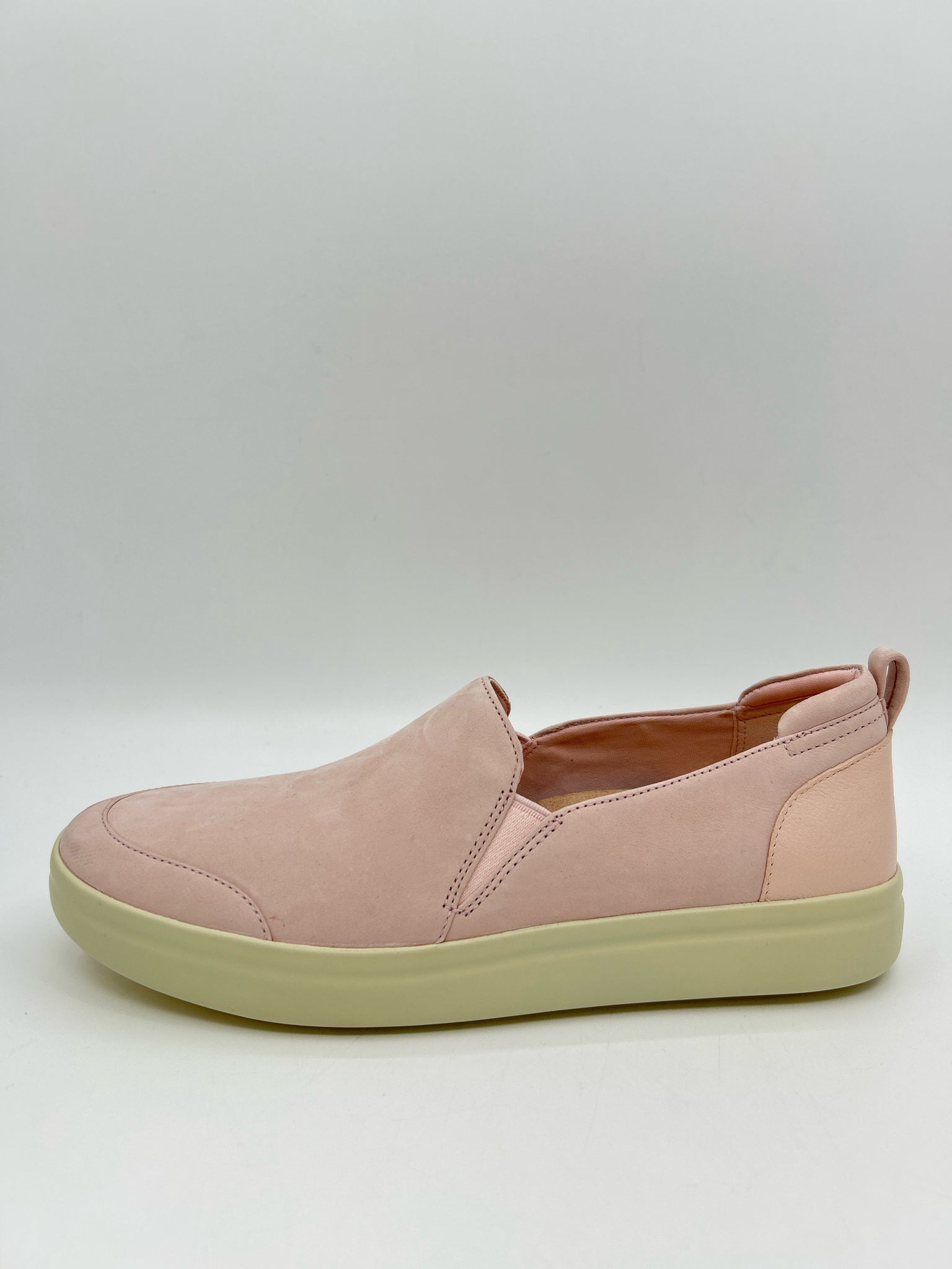 VIONIC Size 8.5 Pink Women Sneakers