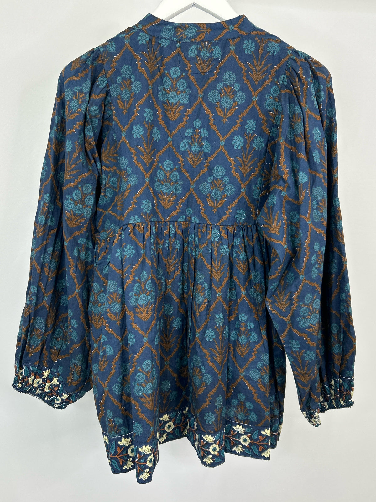 VICTORIA DUNN Size S Navy Print Women Top