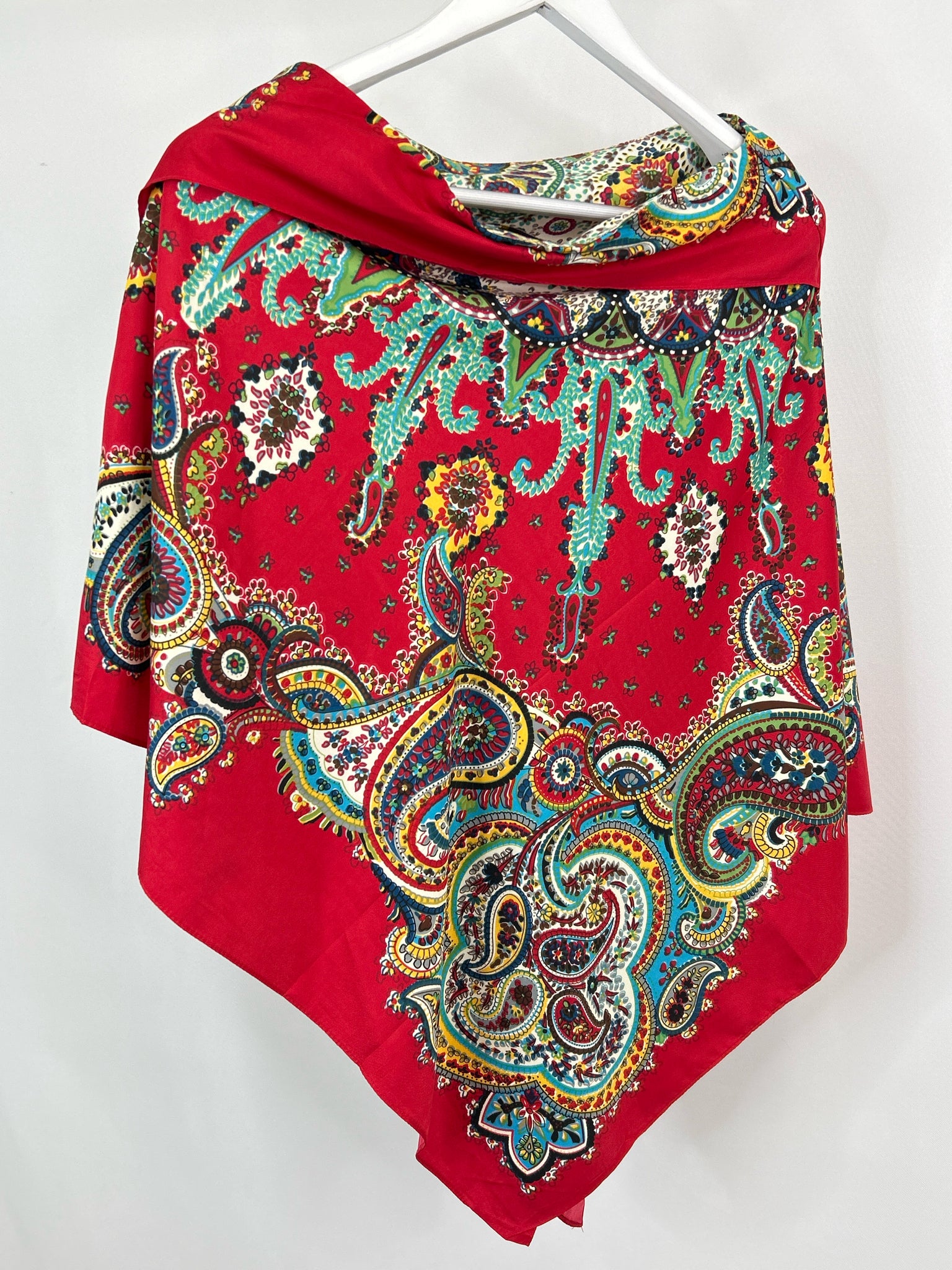 LA FIORENTINA Size One Size Red Print Women Poncho NWT