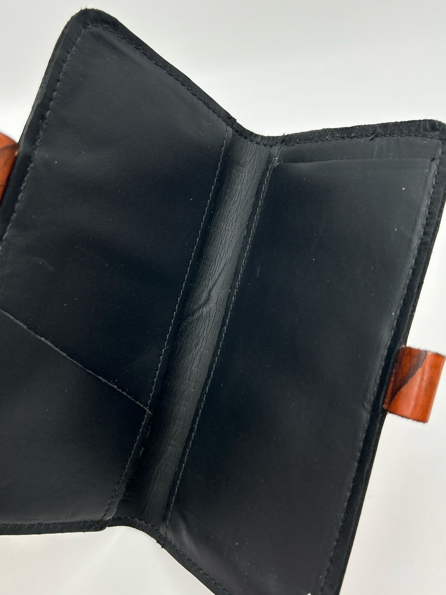 LEAF LEATHER Brown Print Accessories