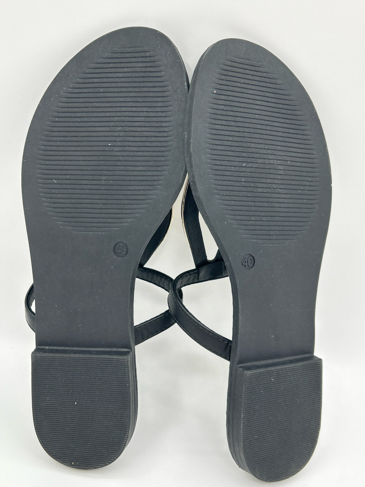 DIVINE Size 40/9 Black Women Sandal