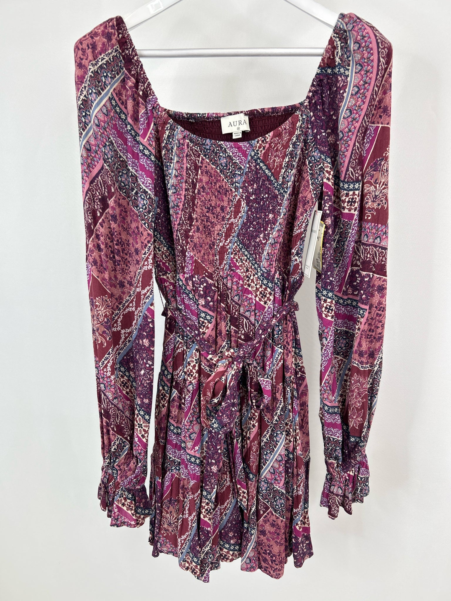 AURA Size M Purple Print Women Dress