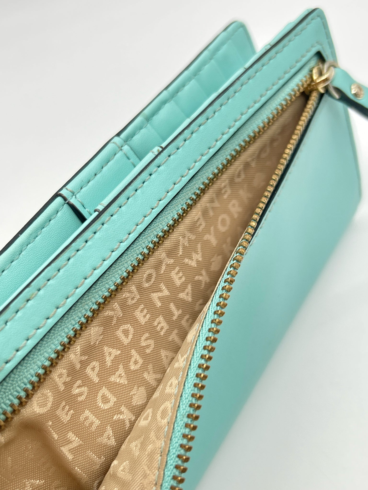 KATE SPADE MINT Women Wallet