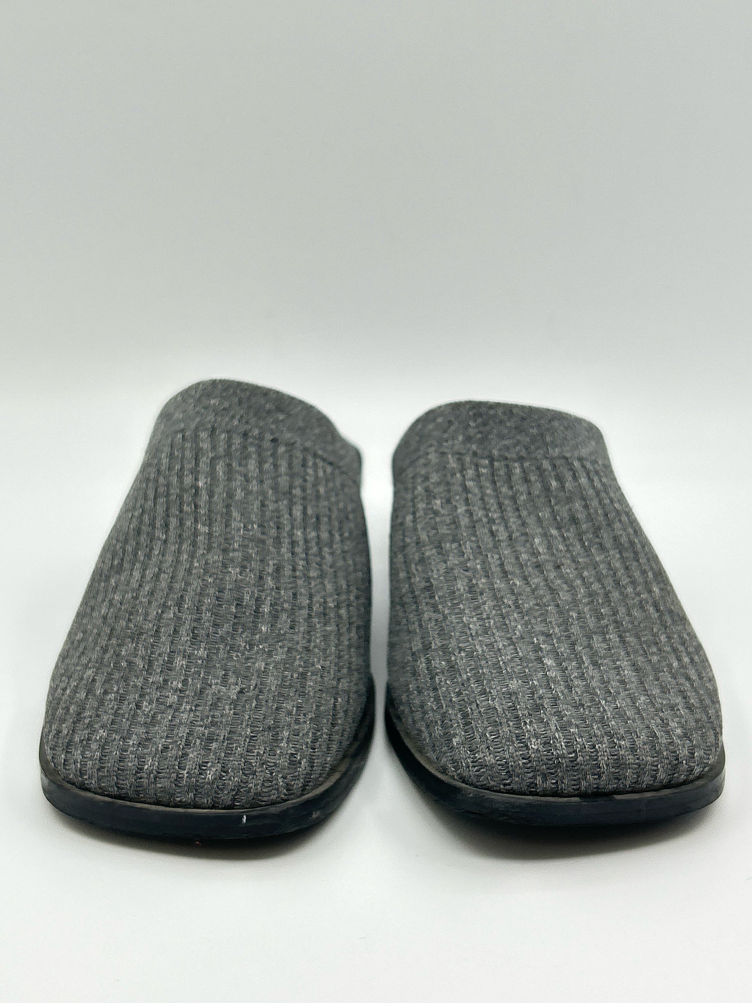 VIVAIA Size 37 Grey Women Shoes