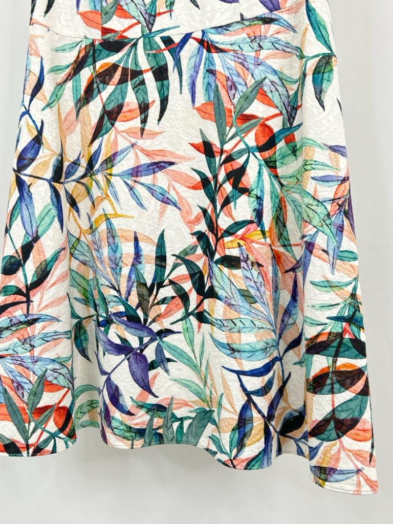 ADRIANNA PAPELL Size 14W TEAL AND WHITE Dress
