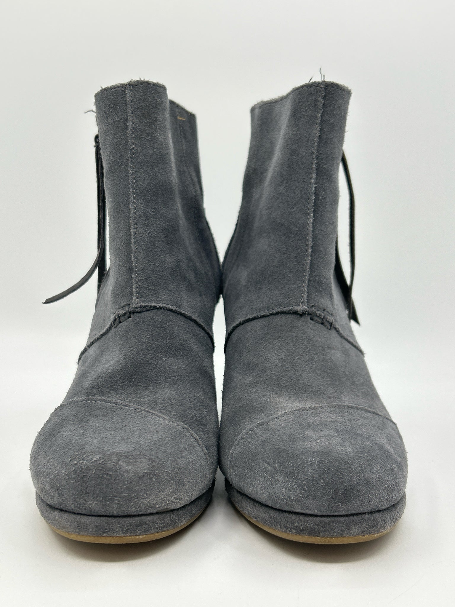 TOMS Size 9 Grey Women Booties