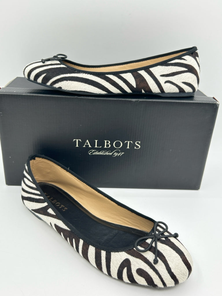 TALBOTS Women Size 7M White & Black Flats