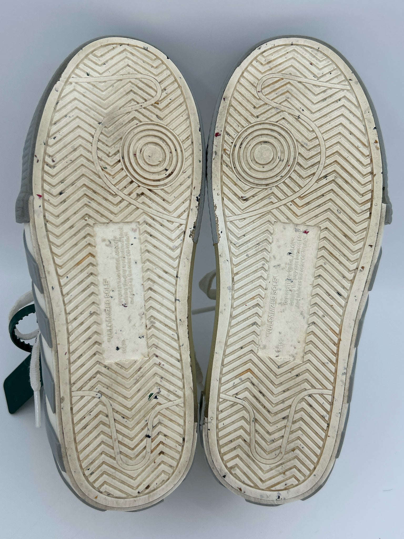 OFF-WHITE Size 37 white & grey Women Sneakers