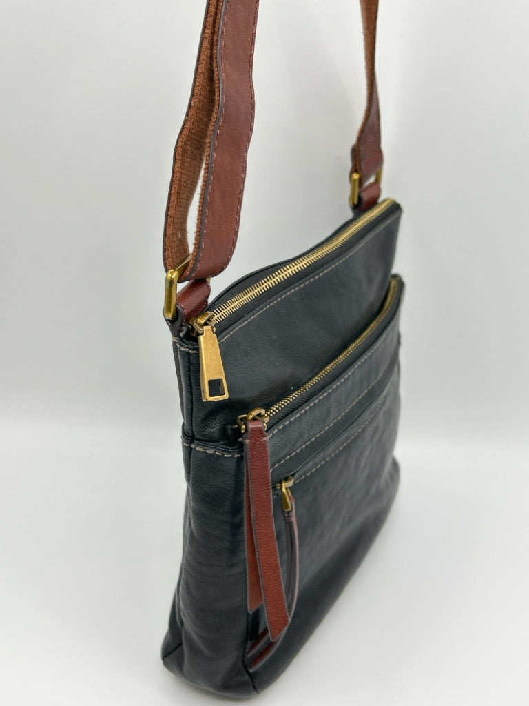 FOSSIL BLACK AND TAN Purse