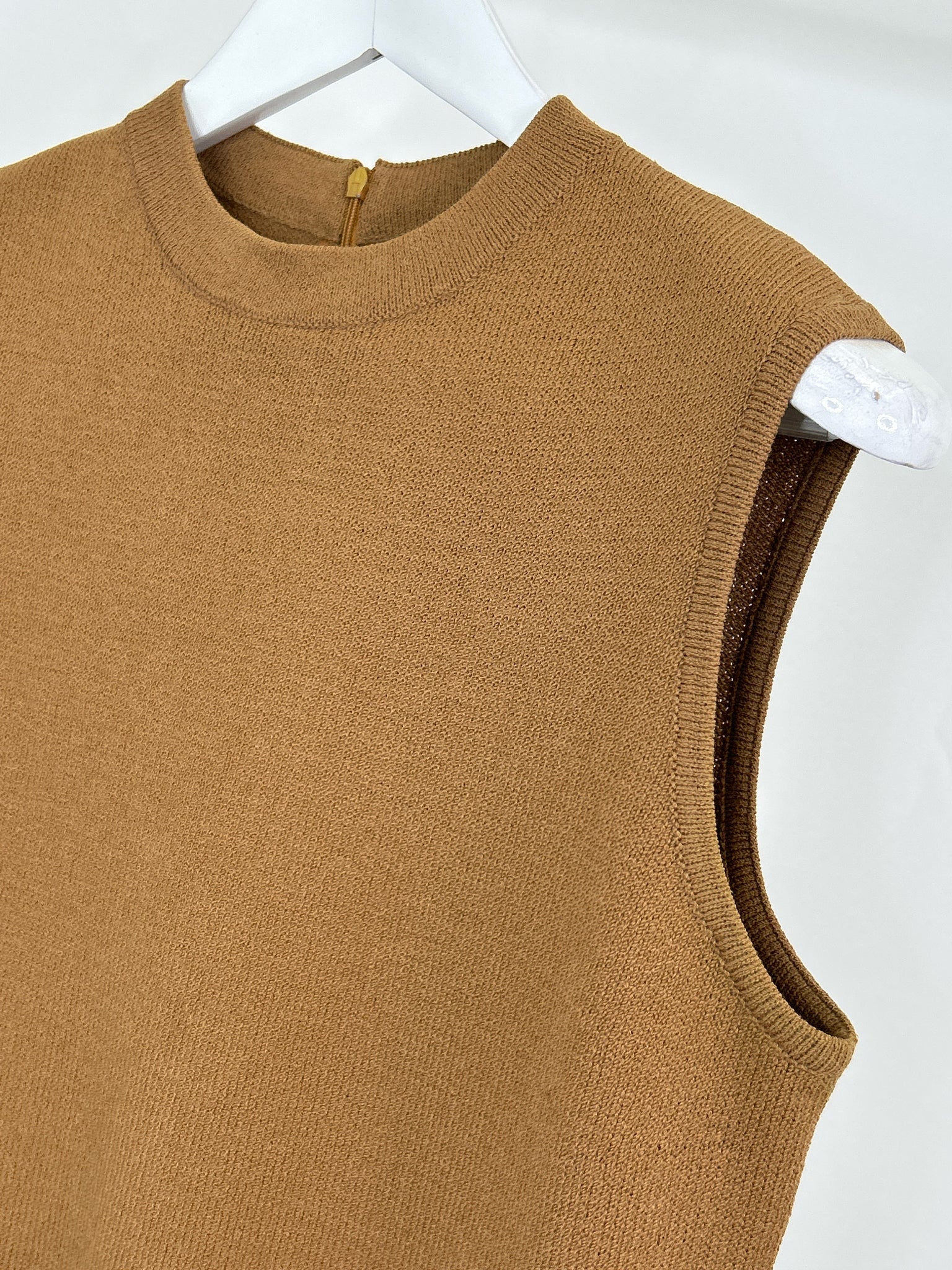 ST JOHN Size M Brown Women Sweater