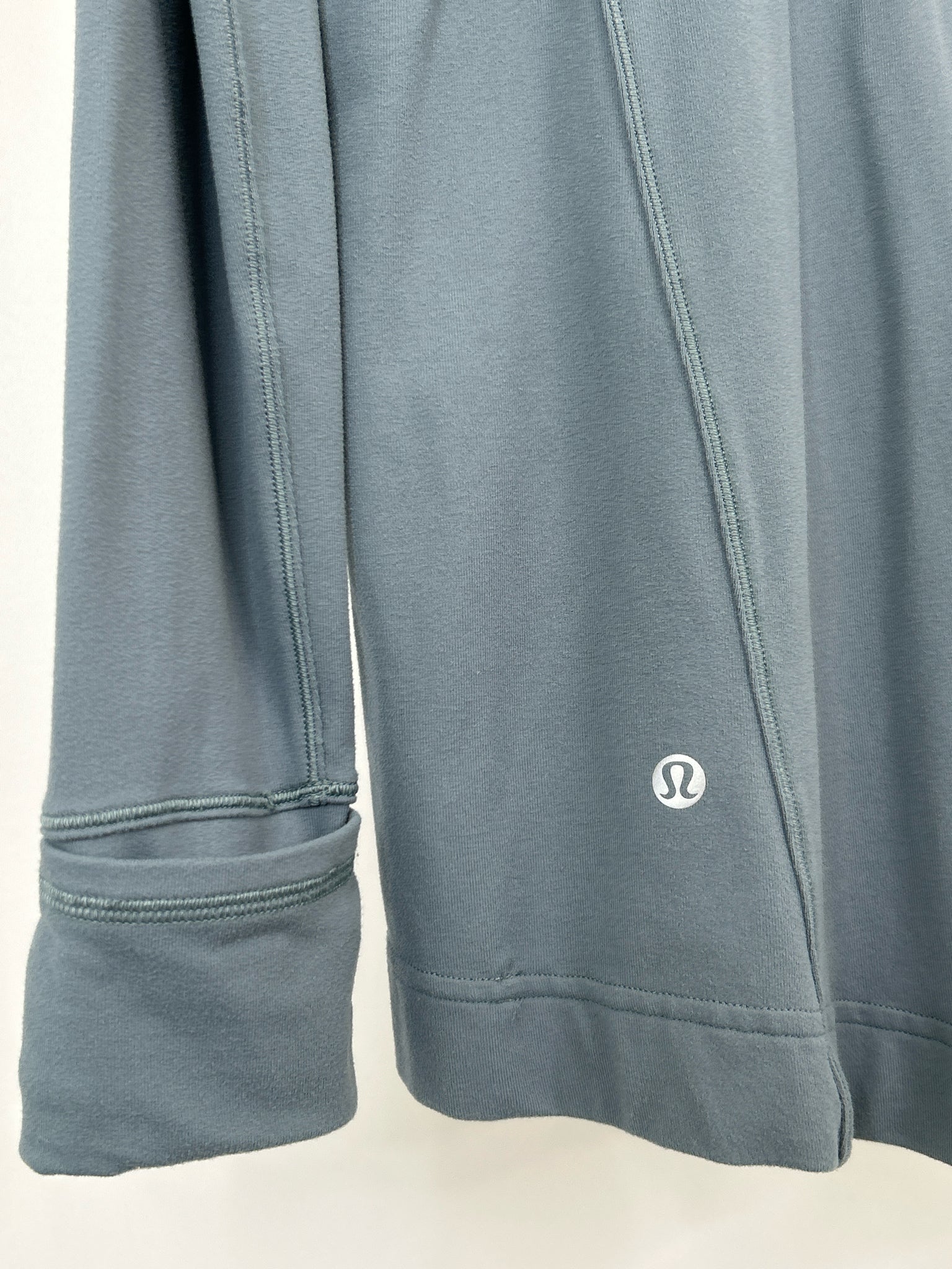 LULULEMON Size 10 Grey Women Pullover