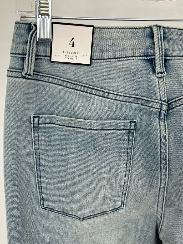 White House Black Market Size 4 BLUE DENIM Women's jeans