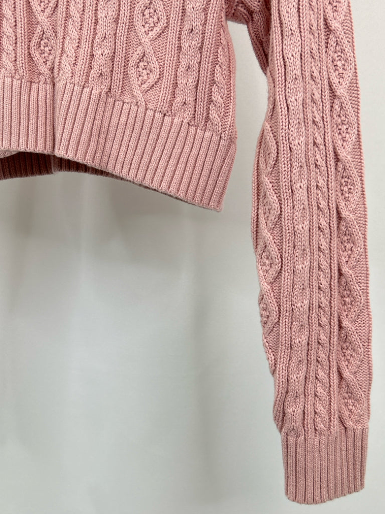 GAP Women Size M pale pink Sweater