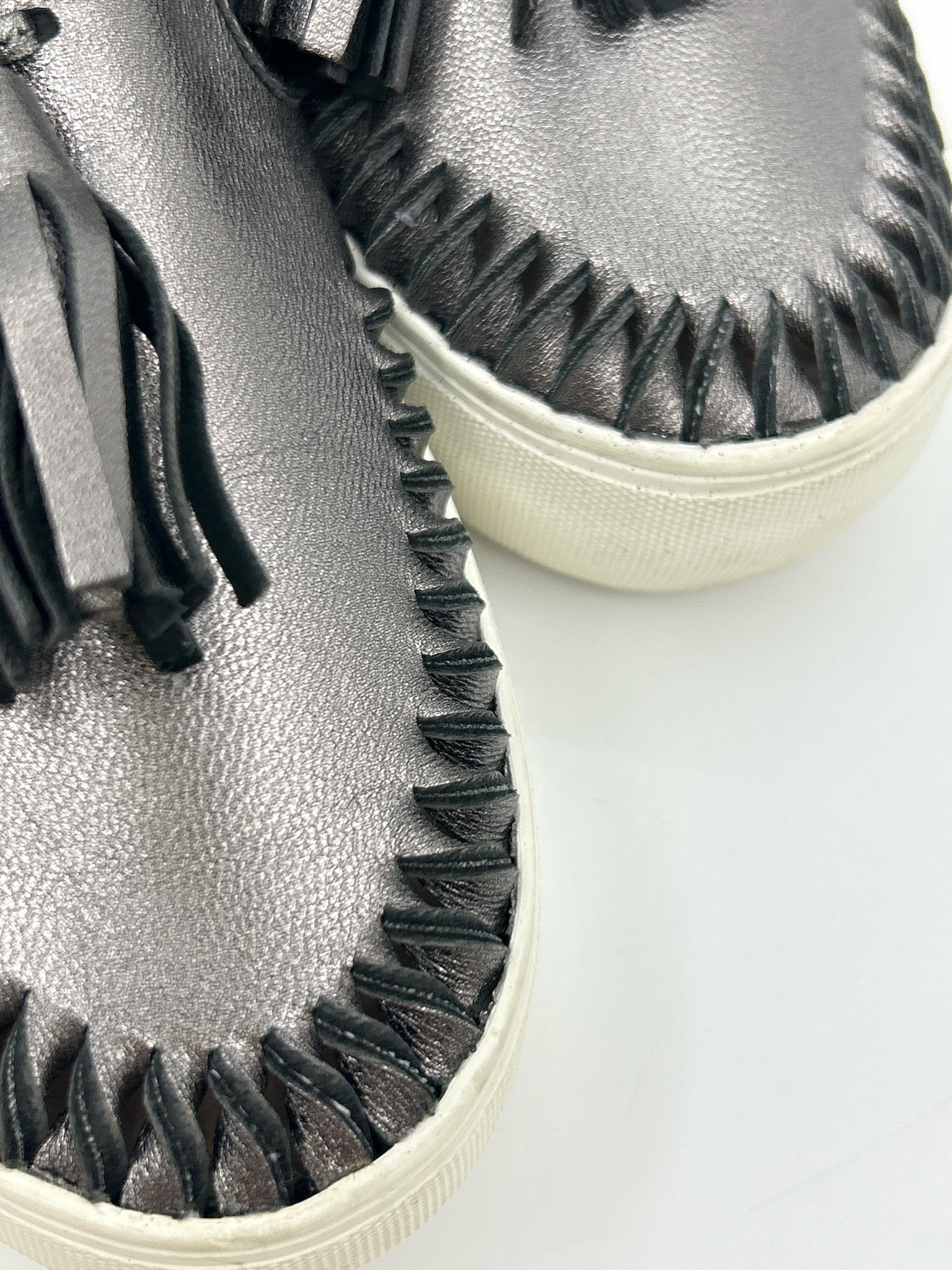 J/Slides Size 7 Pewter Women Sneakers