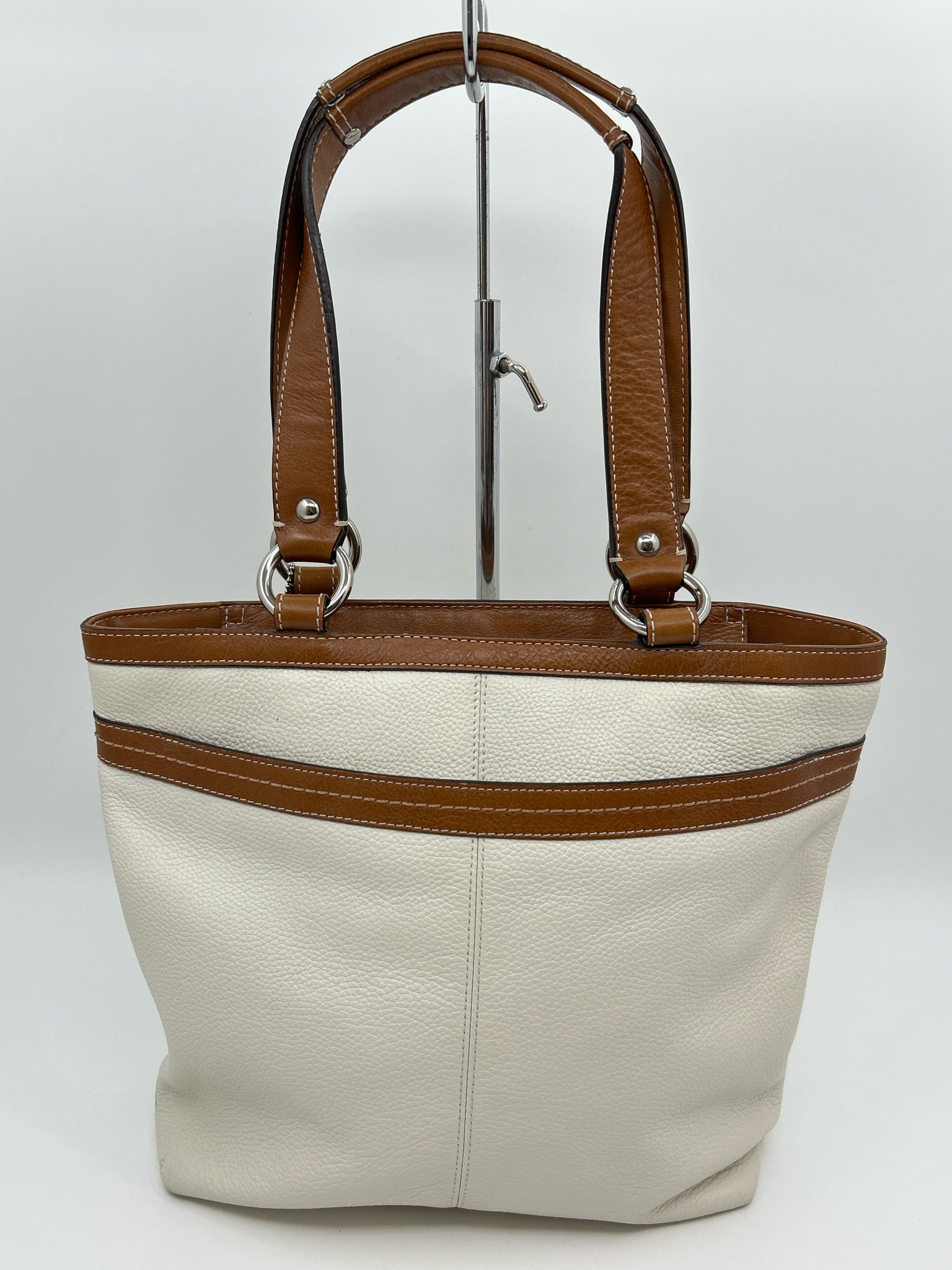 COACH White and tan Women Purse