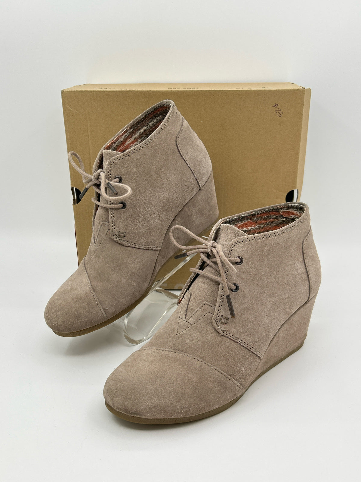 TOMS Size 10 Taupe Women Booties