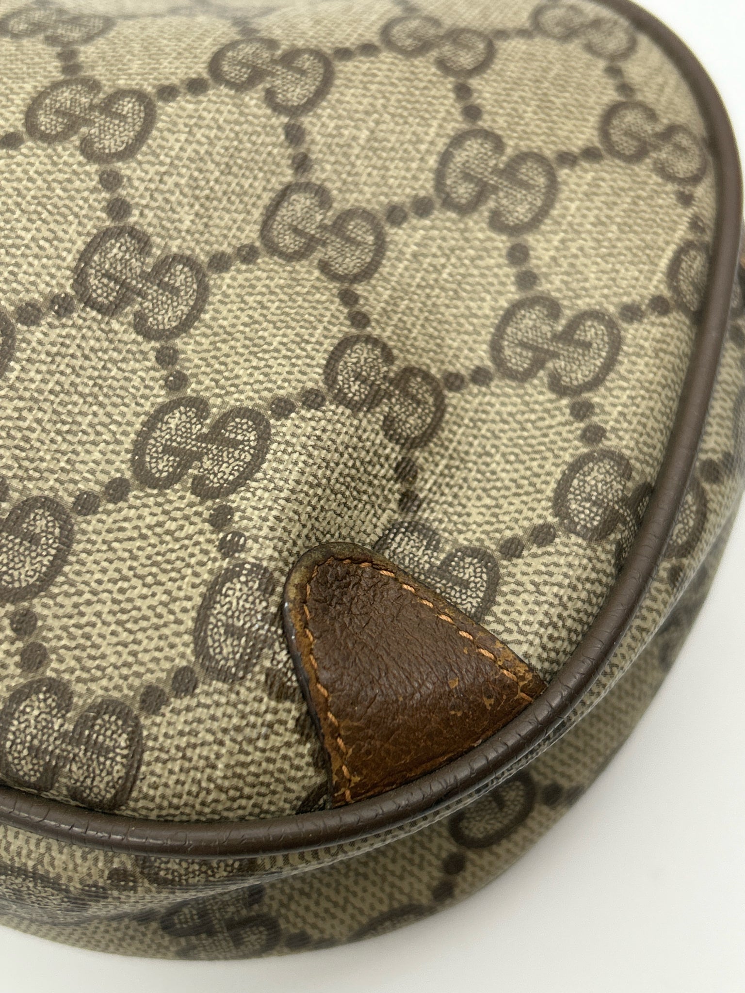 GUCCI Brown Monogram Women Purse