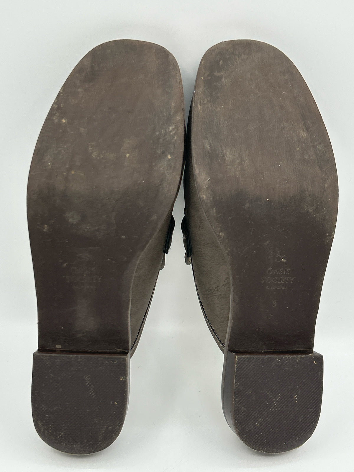 OASIS SOCIETY Size 8 Taupe Women Flats
