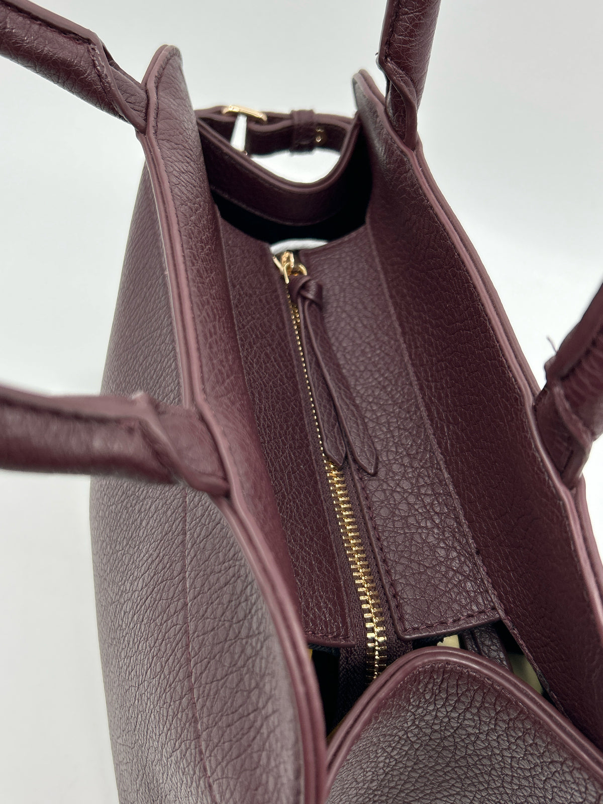 BANANA REPUBLIC Burgundy Women Tote