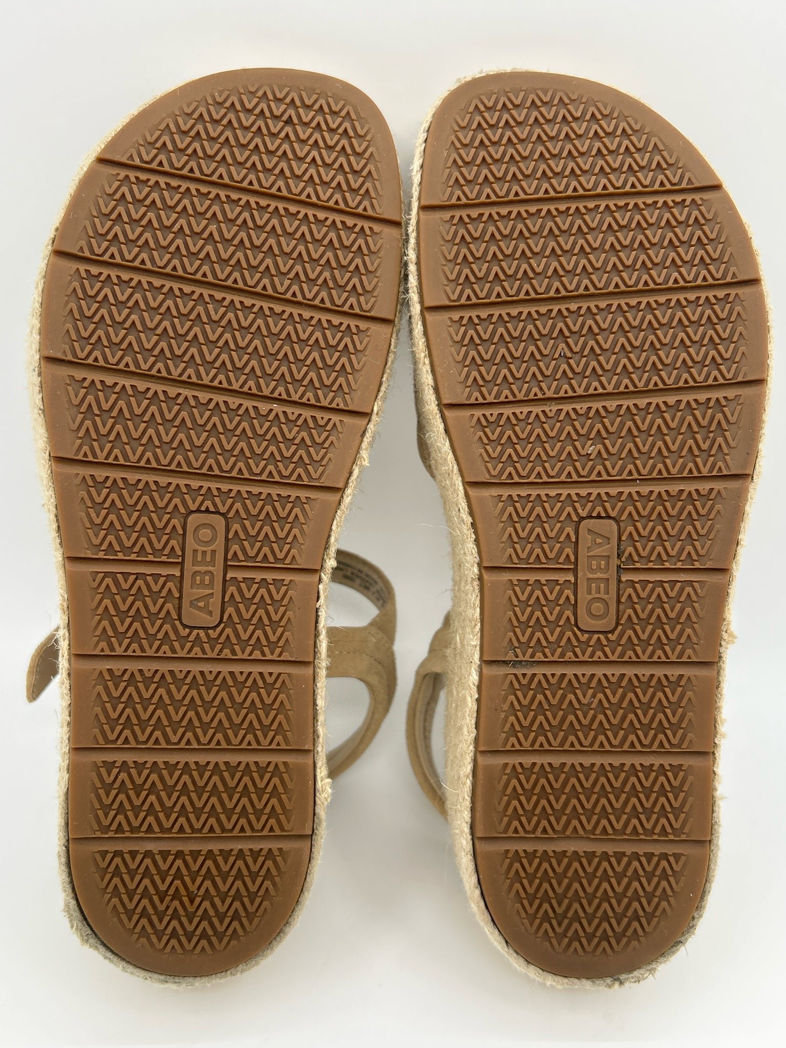 ABEO Size 7.5 SAND Women Sandal
