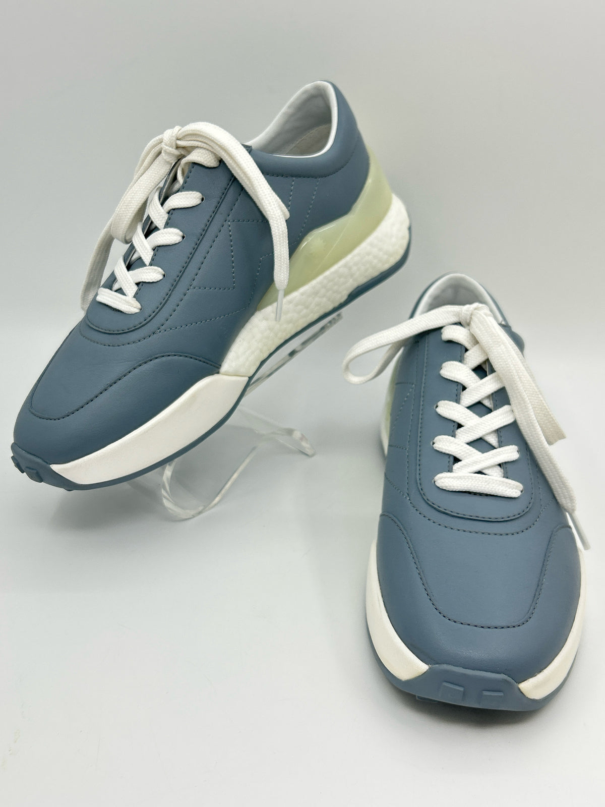 STUART WEITZMAN Size 8B blue and white Women Sneakers