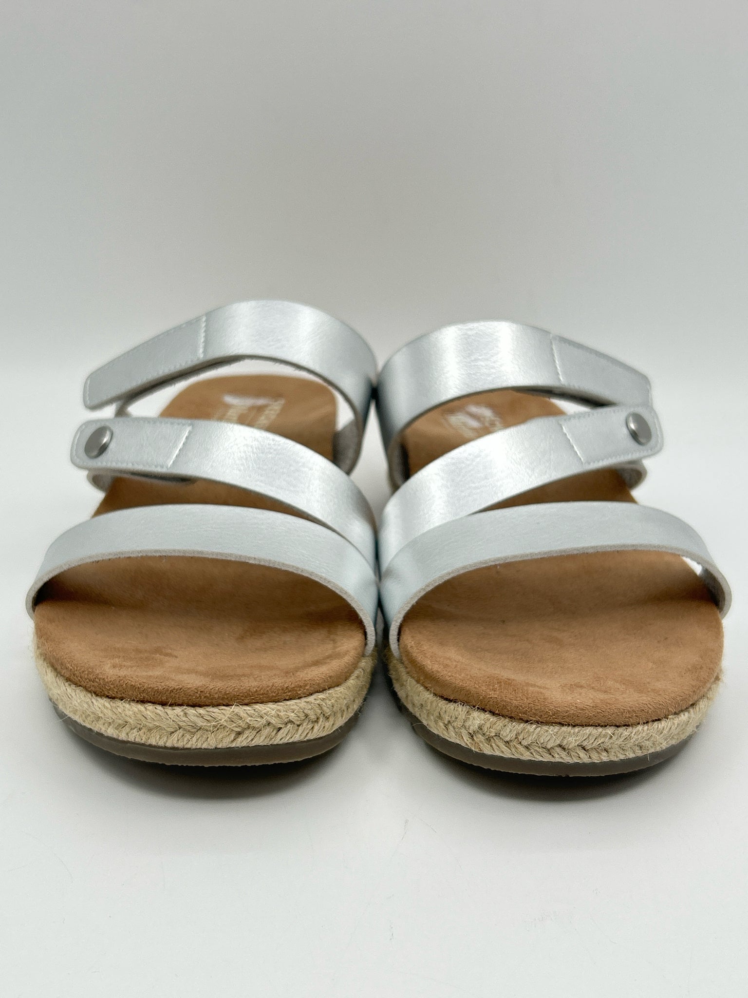 skechers Size 8.5 Silver Women Sandal