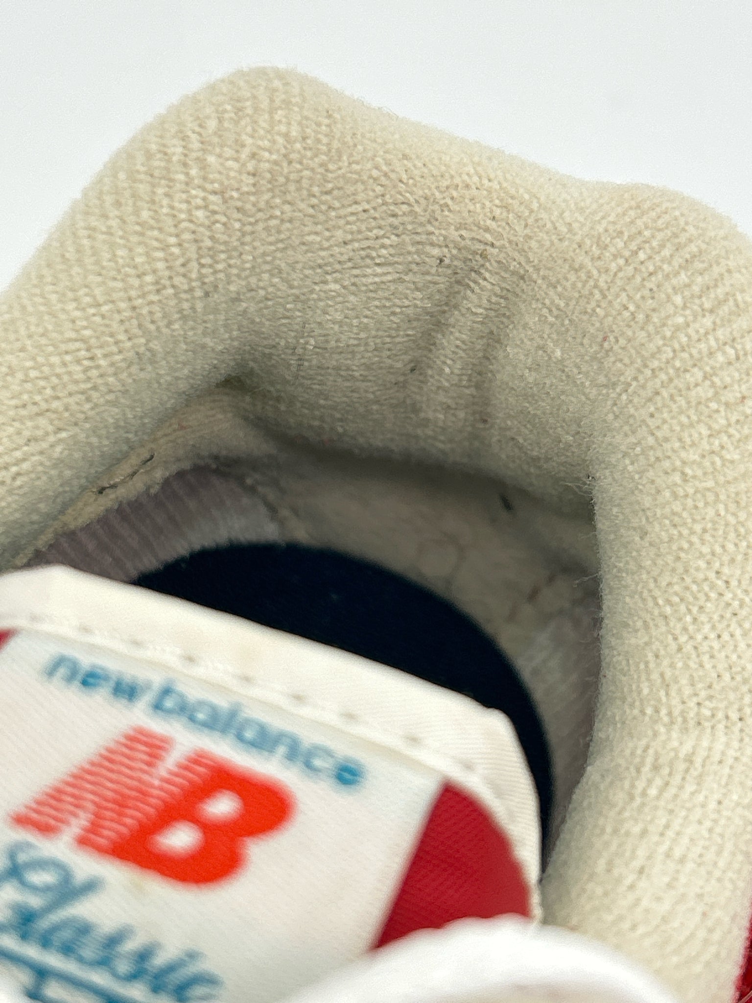 NEW BALANCE Size 6 Red Women Sneakers