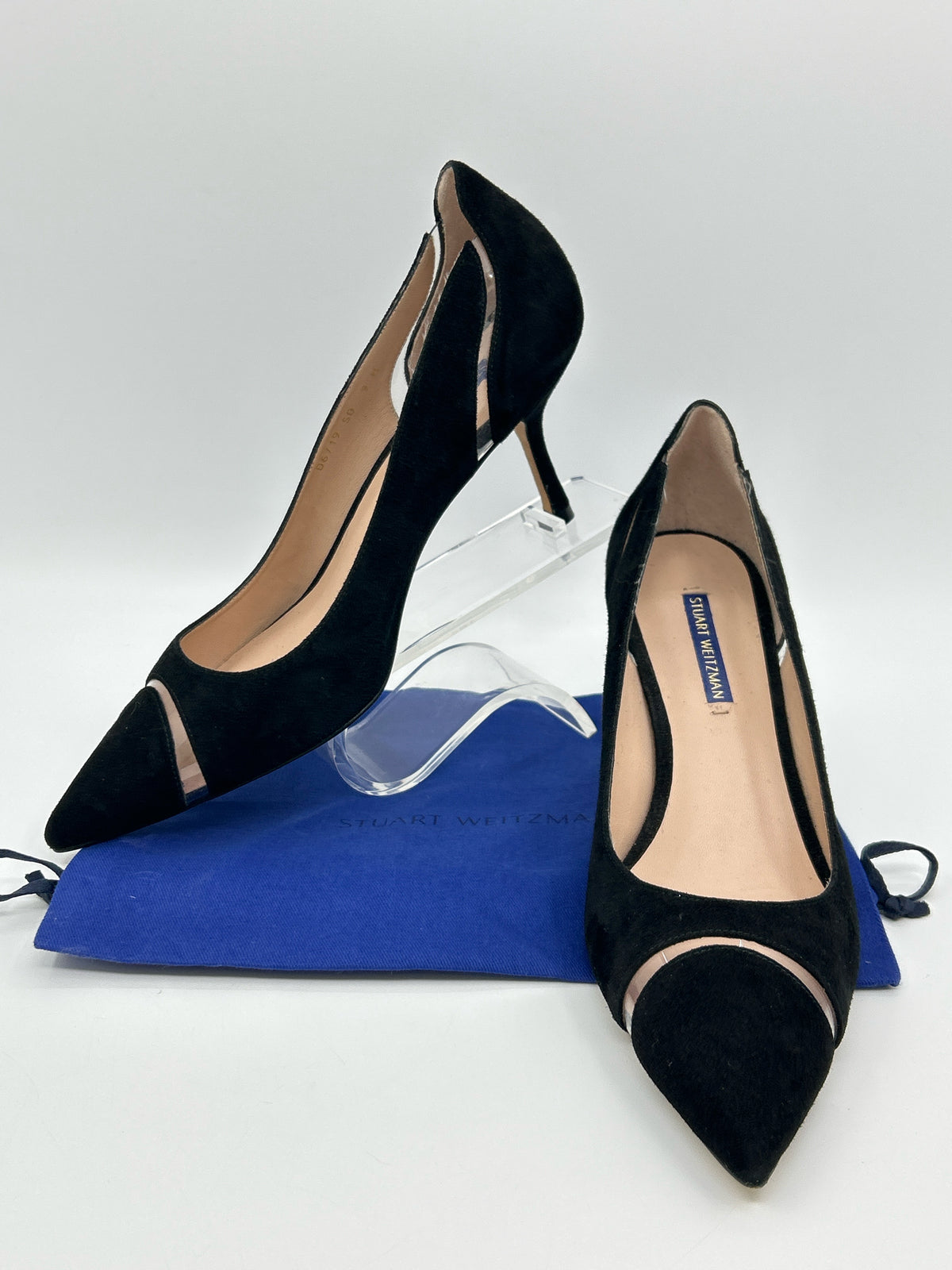 STUART WEITZMAN Size 9M Black Women Pumps