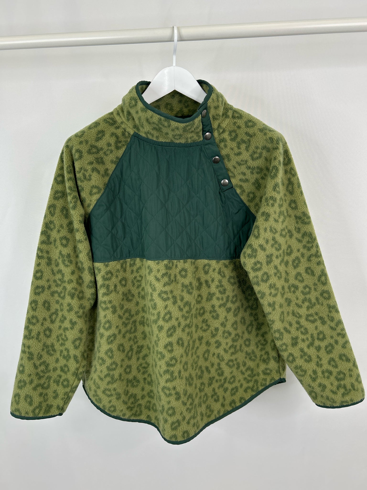 J. CREW Size L Green Women Pullover