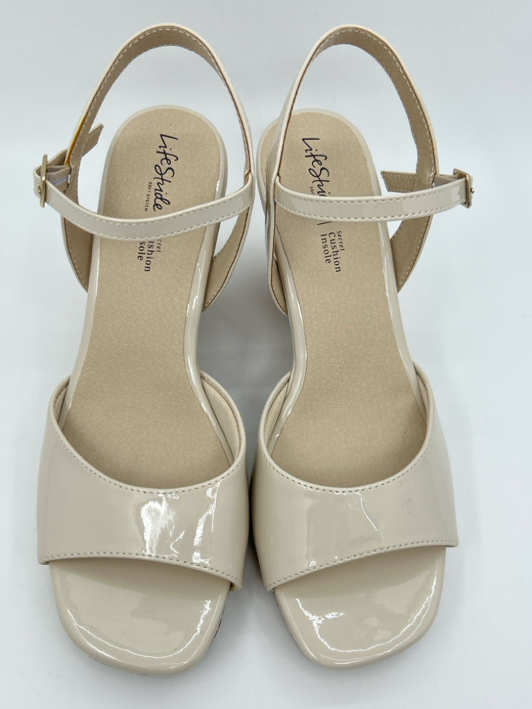LIFESTRIDE Size 10M Ivory Women's Sandal